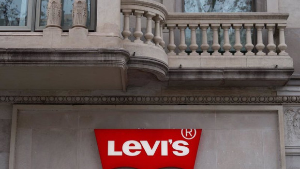 ep archivo edificio donde se encuentra la marca de ropa levis en el paseo de gracia en barcelona a ep archivo edificio donde se encuentra la marca de ropa levis en el paseo de gracia en barcelona a