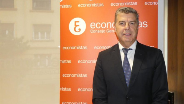 ep archivo miguel angel vazquez nuevo presidente del consejo general de economistas cge ep archivo miguel angel vazquez nuevo presidente del consejo general de economistas cge