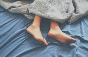 ep cama dormir durmiendo sabanas pies insomnio