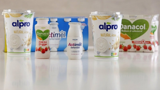 ep danone incorpora la fecha de consumo preferente en sus yogures por la lucha contra el desperdicio