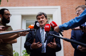 ep el ministro de inclusion seguridad social y migraciones jose luis escriva presta declaraciones a ep el ministro de inclusion seguridad social y migraciones jose luis escriva presta declaraciones a