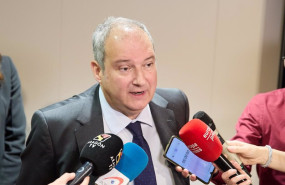 ep el ministro de industria y turismo jordi hereu atiende a los medios de comunicacion tras la