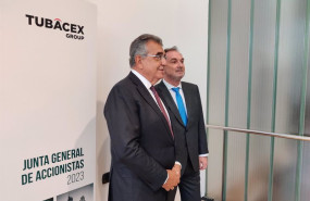 ep el presidente de tubacex francisco javier garcia sanz y el ceo de la compania jesus esmoris