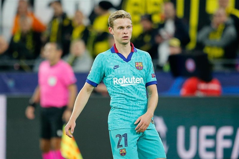 ep frenkie de jong en un partido con el fc barcelona