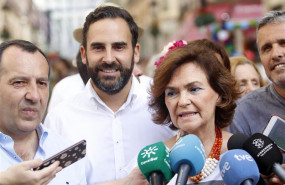 ep la vicepresidentagobiernofunciones carmen calvo atiendelos medioscomunicacionla feriamalaga