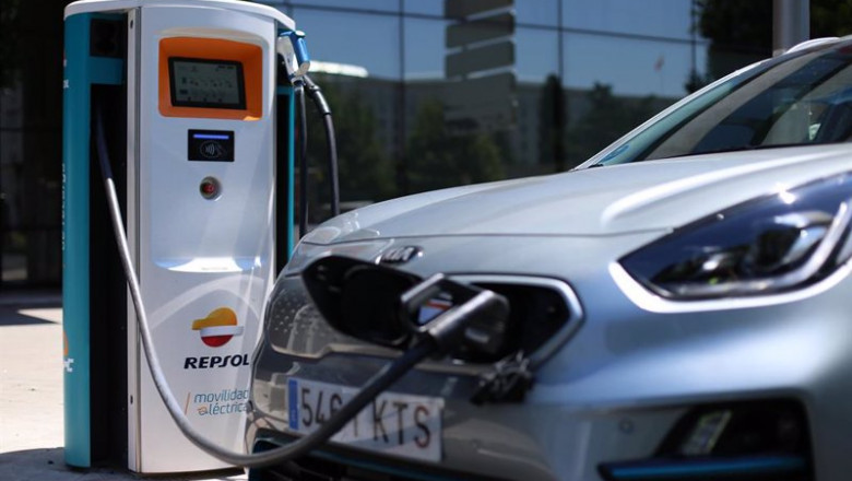 Punto de recarga de Repsol para KIA | REPSOL - Archivo ep punto de recarga de repsol para kia