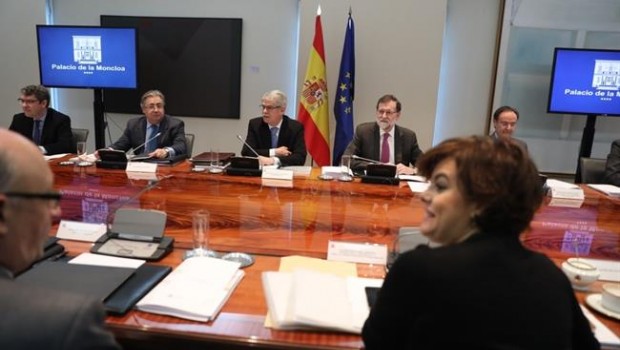 ep rajoysantamariala reunionconsejopolitica exteriorla moncloa