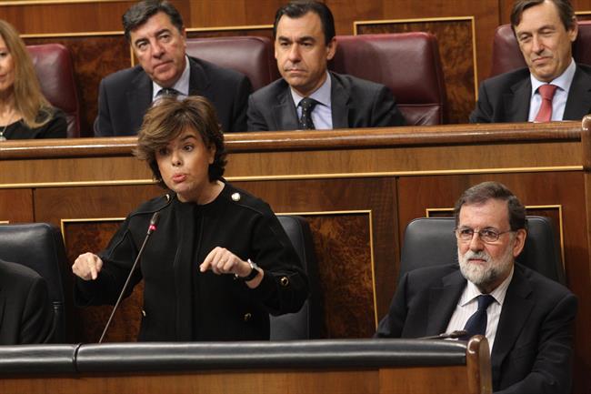 Soraya Sáenz de Santamaría en la sesión de control al Gobierno en el Congreso | EUROPA PRESS ep soraya saenzsantamariala sesioncontrolgobiernocongreso 20171115095202