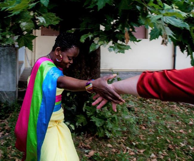 ep una mujer negra cogemanouna mujer blanca