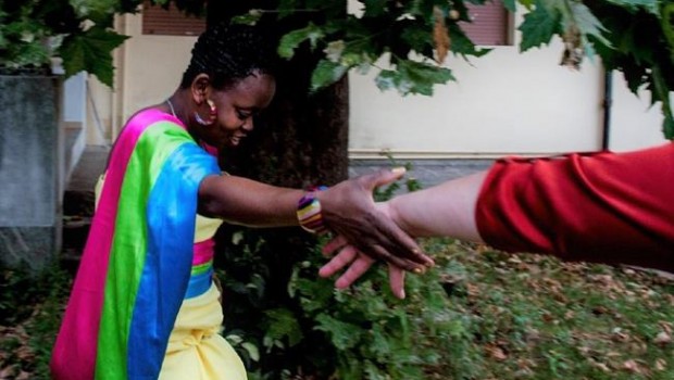 ep una mujer negra cogemanouna mujer blanca