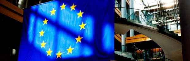 union europea portada bandera edificio