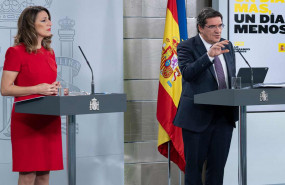 yolanda díaz (ministra de trabajo) y josé luis escrivá (ministro de inclusión, seguridad social y migraciones)