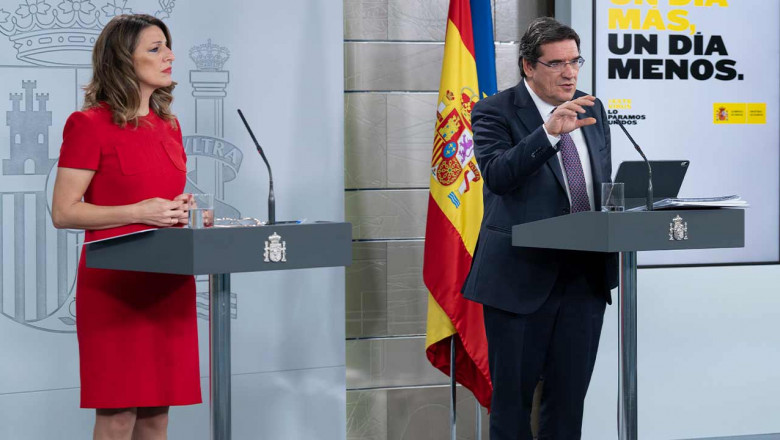 yolanda díaz (ministra de trabajo) y josé luis escrivá (ministro de inclusión, seguridad social y migraciones) yolanda díaz (ministra de trabajo) y josé luis escrivá (ministro de inclusión, seguridad social y migraciones)
