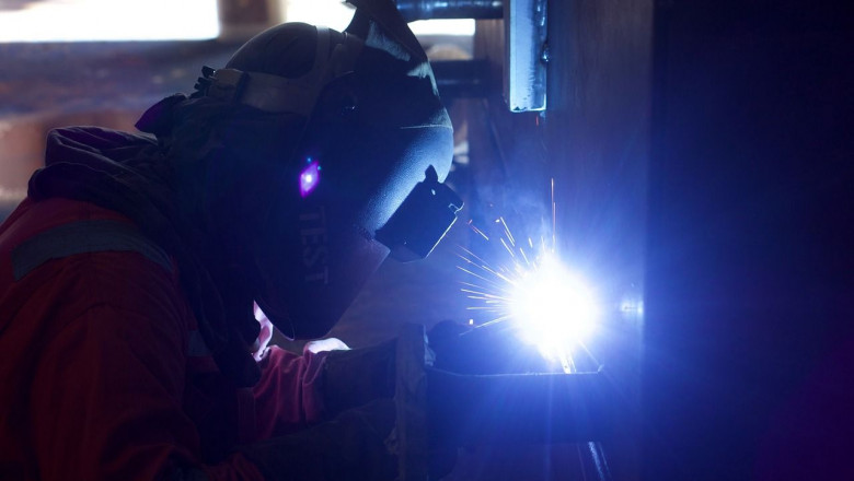 1624448681 welder 29647521280