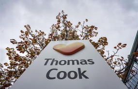 ep 25 september 2019 hessen hesse the logo of the british travel group thomas cook pictured in front