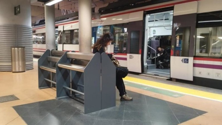 ep archivo   apoyo isquiatico en la estacion de atocha cercanias