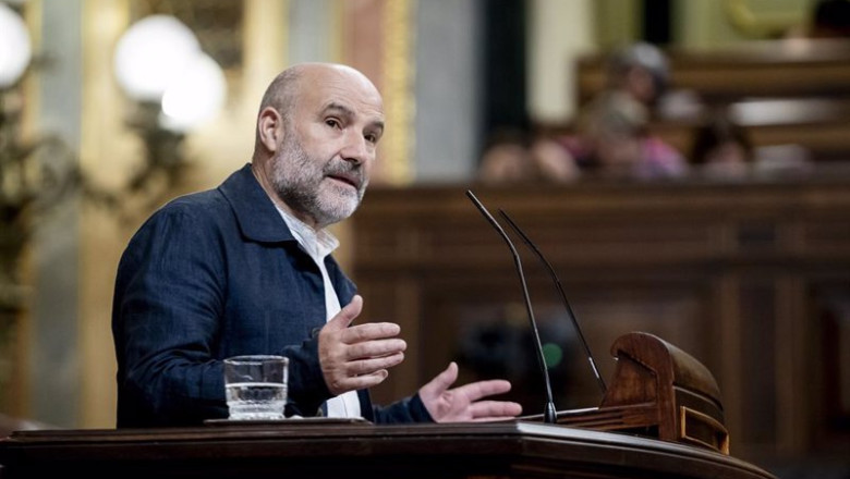 Archivo - El diputado del BNG, Néstor Rego, durante una sesión plenaria en el Congreso de los Diputados, a 26 de septiembre de 2024, en Madrid (España). | A. Pérez Meca - Europa Press - Archivo ep archivo el diputado del bng nestor rego durante una sesion plenaria en el congreso de los