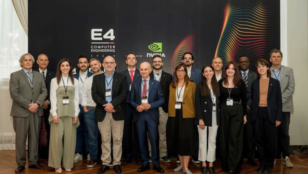 ep e4 computer engineering se instala en espana