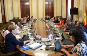 ep el ministro de agricultura pesca y alimentacion luis planas y su comite de direccion