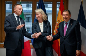 ep el ministro de agricultura y pesca luis planas junto a sus homologos de italia francesco ep el ministro de agricultura y pesca luis planas junto a sus homologos de italia francesco