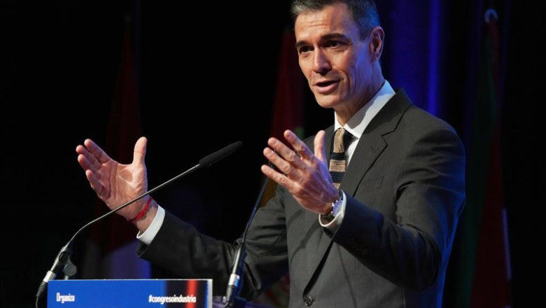 El presidente del Gobierno, Pedro Sánchez, clausura el VIII Congreso Nacional de Industria este jueves en Bilbao. | H.Bilbao - Europa Press ep el presidente del gobierno pedro sanchez clausura el viii congreso nacional de industria este
