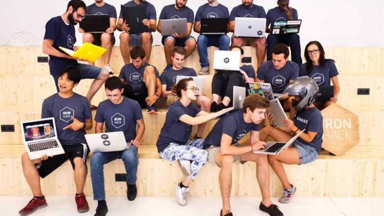 Estudiantes de un bootcamp de Ironhack | IRONHACK - Archivo ep estudiantes de un bootcamp de ironhack