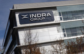 ep fachada de la sede de indra en alcobendas madrid espana