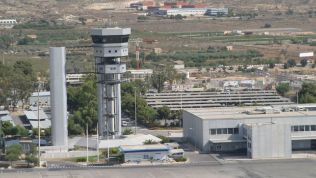 ep imagen de torre de control aeroportuaria