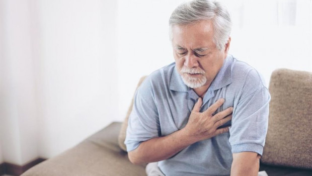 ep infarto dolor en el pecho