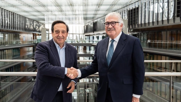 ep jose bogas consejero delegado de endesa junto a pedro barato presidente de asaja