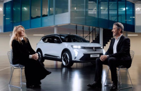 ep la directora de desarrollo sostenible de renault group clea martinet junto al director de diseno