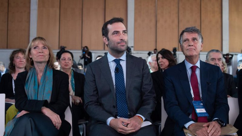 ep la presidenta de la diputacion de barcelona llusa moret el ministro de economia comercio y ep la presidenta de la diputacion de barcelona llusa moret el ministro de economia comercio y