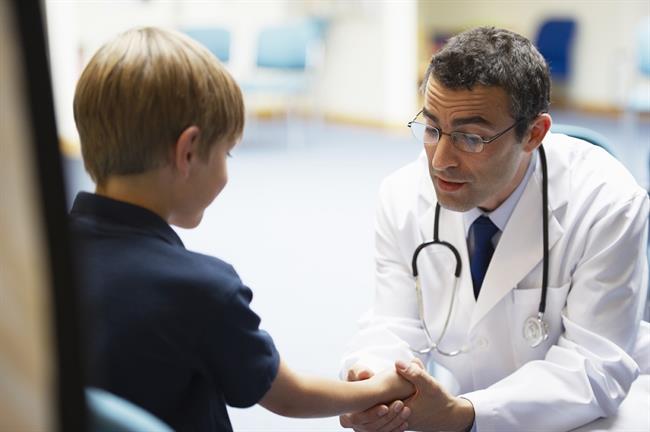 vacuna, médico, atención, consulta, pediatra | ADIE BUSH ep vacuna medico atencion consulta pediatra