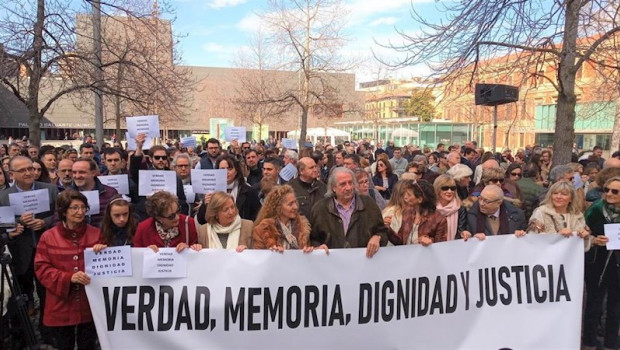 ep acto en pamplona en memoria de las victimas de eta