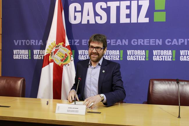 El alcalde de Vitoria, Gorka Urtaran | AYUNTAMIENTO DE VITORIA - Archivo ep alcaldevitoria gorka urtaran