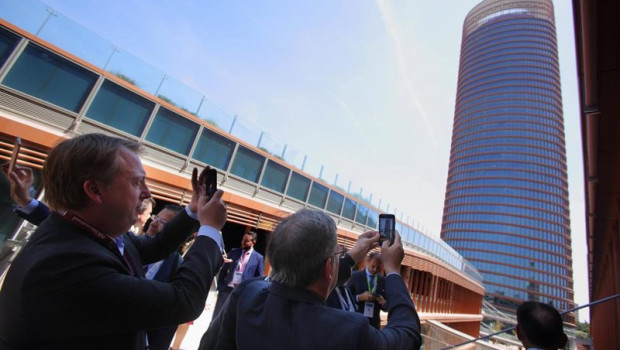 ep archivo   complejo torre sevilla en sevilla