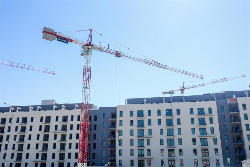 Las hipotecas sobre viviendas suben un 31,7% en junio mientras el interés sigue por debajo del 3%