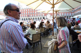 ep archivo   turistas en madrid