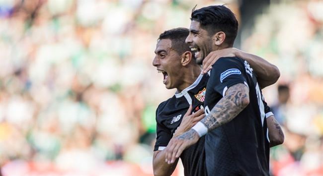 Ben Yedder y Banega celebran un tanto | PRENSA LALIGA - Archivo ep ben yedderbanega celebrantanto