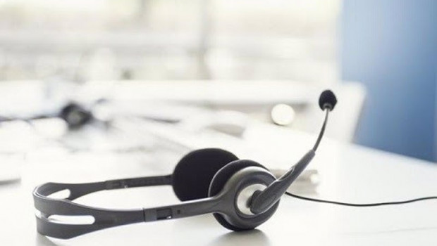 ep cascos de un teleoperador