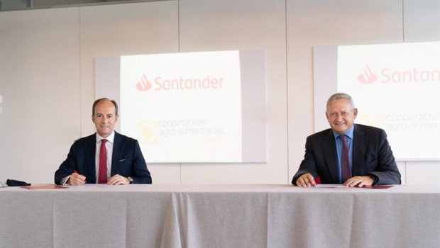 ep el consejero delegado de santander espana rami aboukhair y el presidente de cooperativas