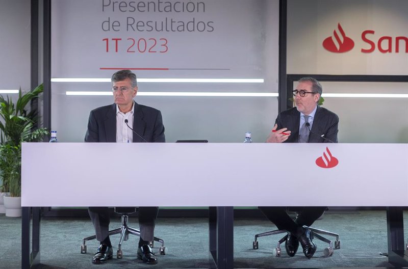 Héctor Grisi (Santander): El impacto en Reino Unido no afecta a nuestros objetivos anuales