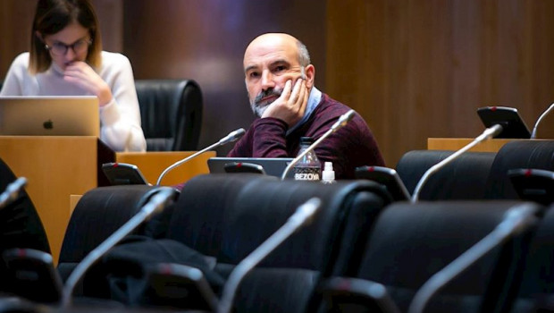 ep el diputado del grupo plural nestor rego durante una comision del congreso