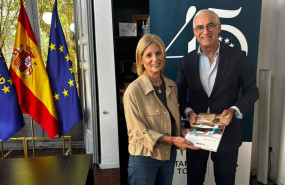 ep garcia pelayo con el presidente de la federacion espanola del vino