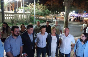 ep inigo errejon tercero por la izq entre enric morera y llum quinonero y junto a ignasi candela