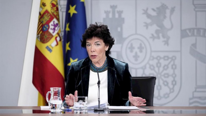 La ministra Portavoz del Gobierno, Isabel Celáa, comparece ante los medios de comunicación tras la reunión del Consejo de Ministros en Moncloa, en Madrid (España), a 18 de octubre de 2019. | Eduardo Parra - Europa Press ep la ministra portavoz del gobierno isabel celaa comparece ante los medios de comunicacion tras la