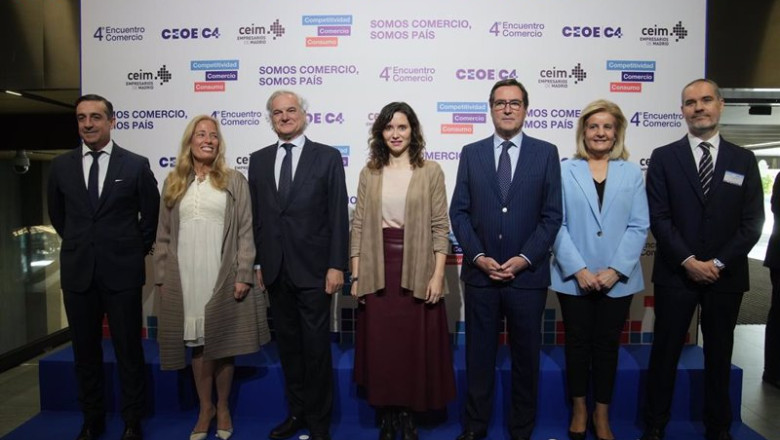 ep los presidentes de ceoe antonio garamendi y de ceim miguel garrido la presidenta de la comunidad ep los presidentes de ceoe antonio garamendi y de ceim miguel garrido la presidenta de la comunidad