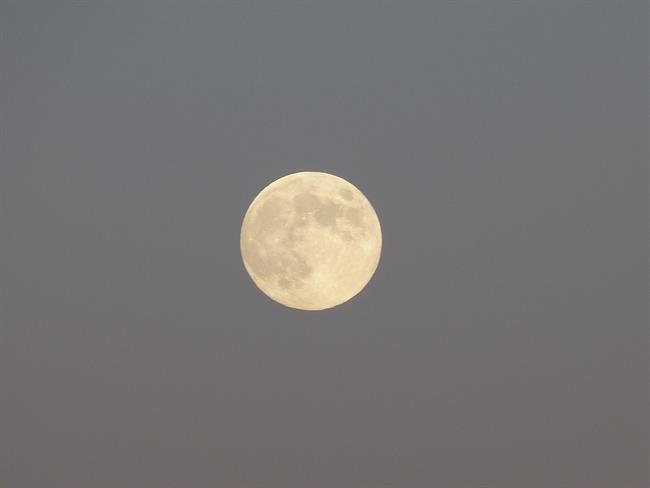 ep luna llena cielo nocturno