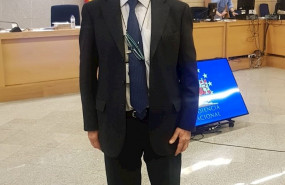 ep miguel bernad con mascarilla en el juicio oral contra ausbanc