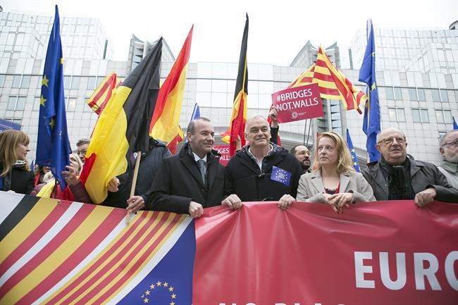 Nota + Video. González Pons: “Los Españoles No Vamos A Consentir Que Nadie Nos R | PARTIDO POPULAR ep nota video gonzalez pons los espanolesvamosconsentirnadier